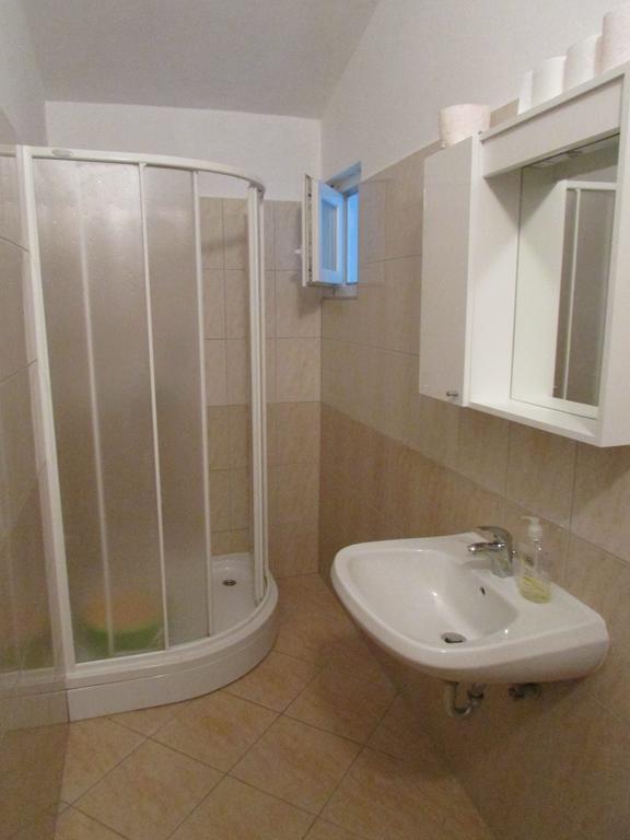 Apartmani I Sobe Grga Starigrad Room photo