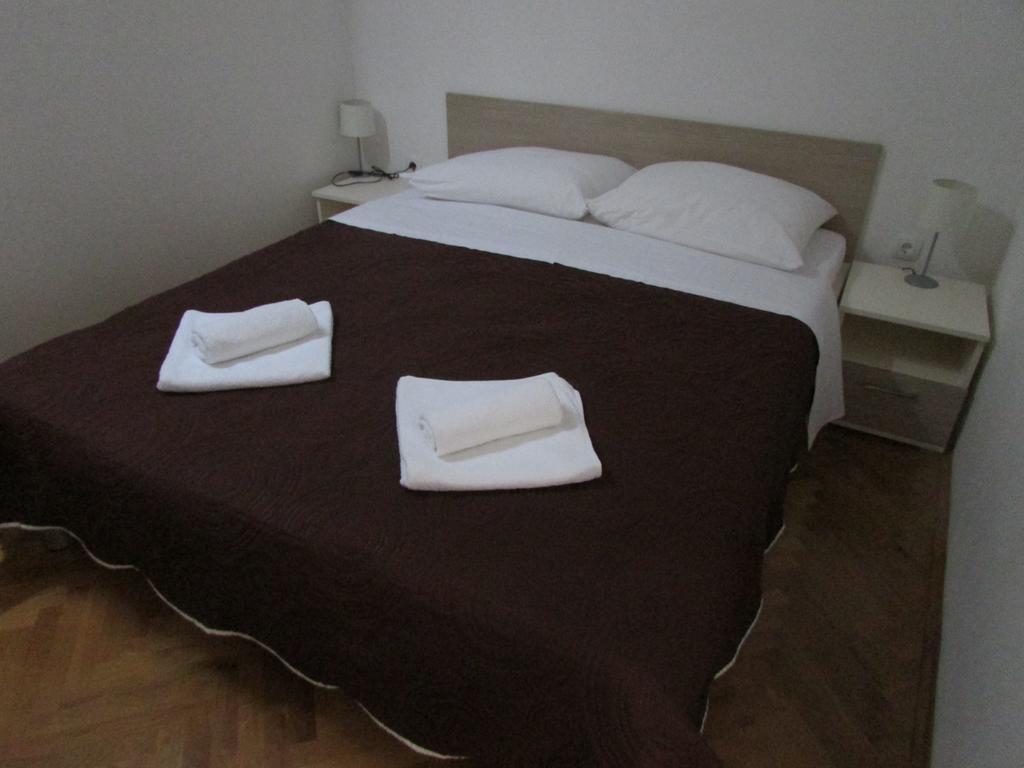 Apartmani I Sobe Grga Starigrad Room photo