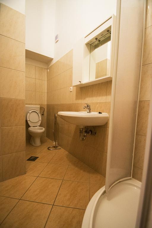 Apartmani I Sobe Grga Starigrad Exterior photo