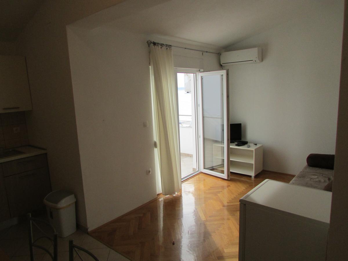 Apartmani I Sobe Grga Starigrad Exterior photo